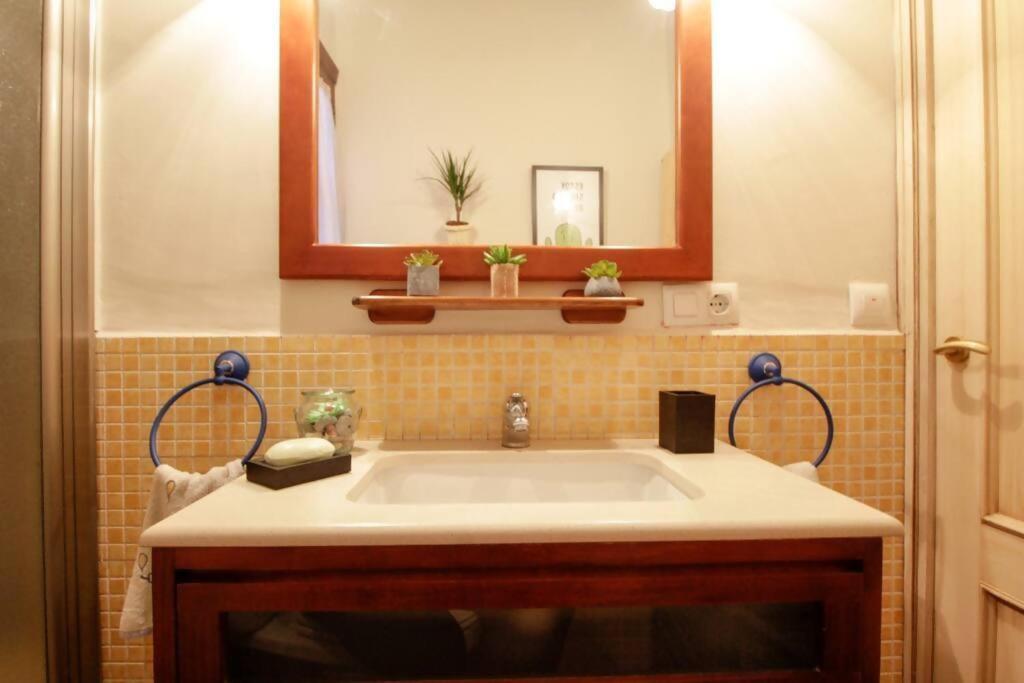 Apartamento Hosfty Centro Mirador San Marcos 1 Sevilla Exterior foto